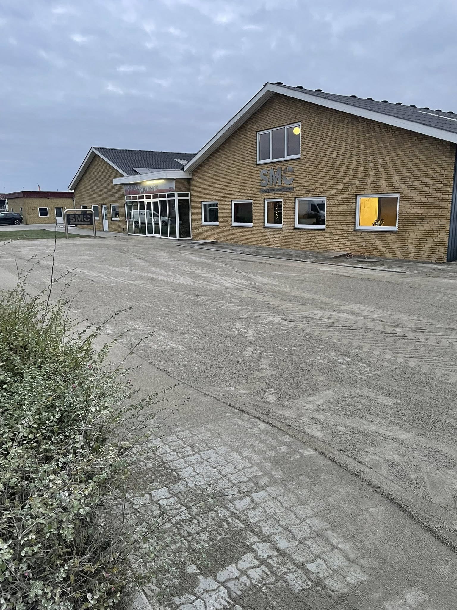 Møllgaard Entreprenør — Ny indkørsel på Lolland